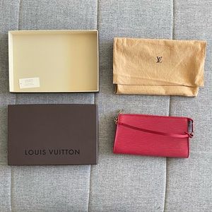 Louis Vuitton Epi Leather Pochette